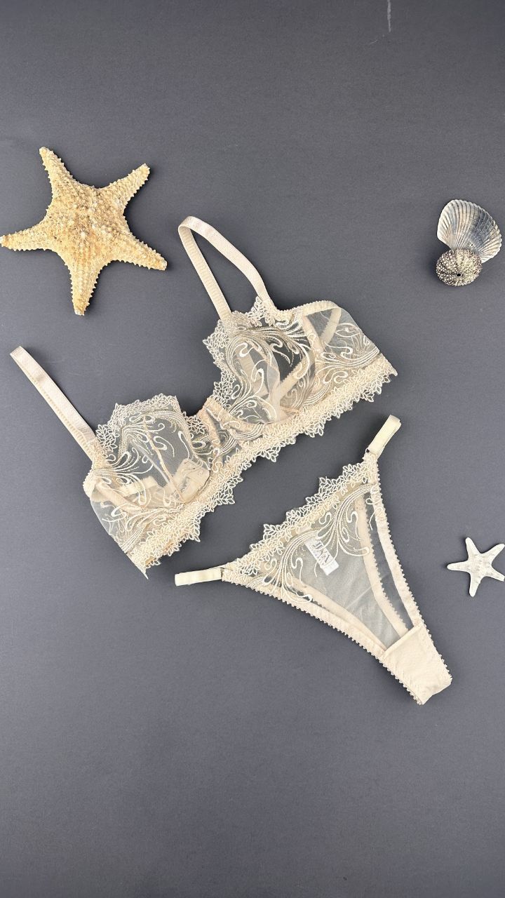 ست شورت و سوتین ژینا